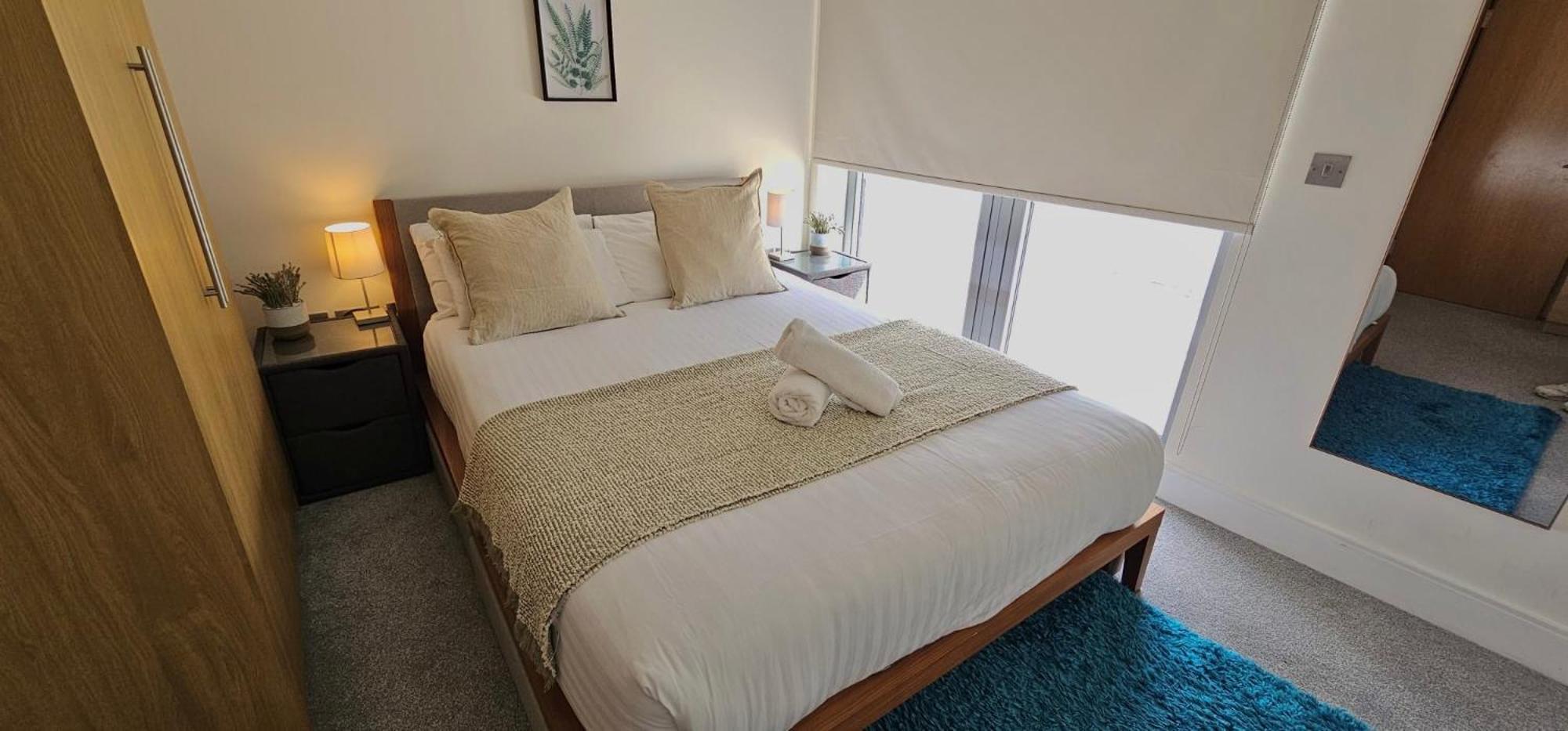 Spacious 3-Bed 3-Bath Luxury Apartment With Balcony Hyde Park London Exterior foto